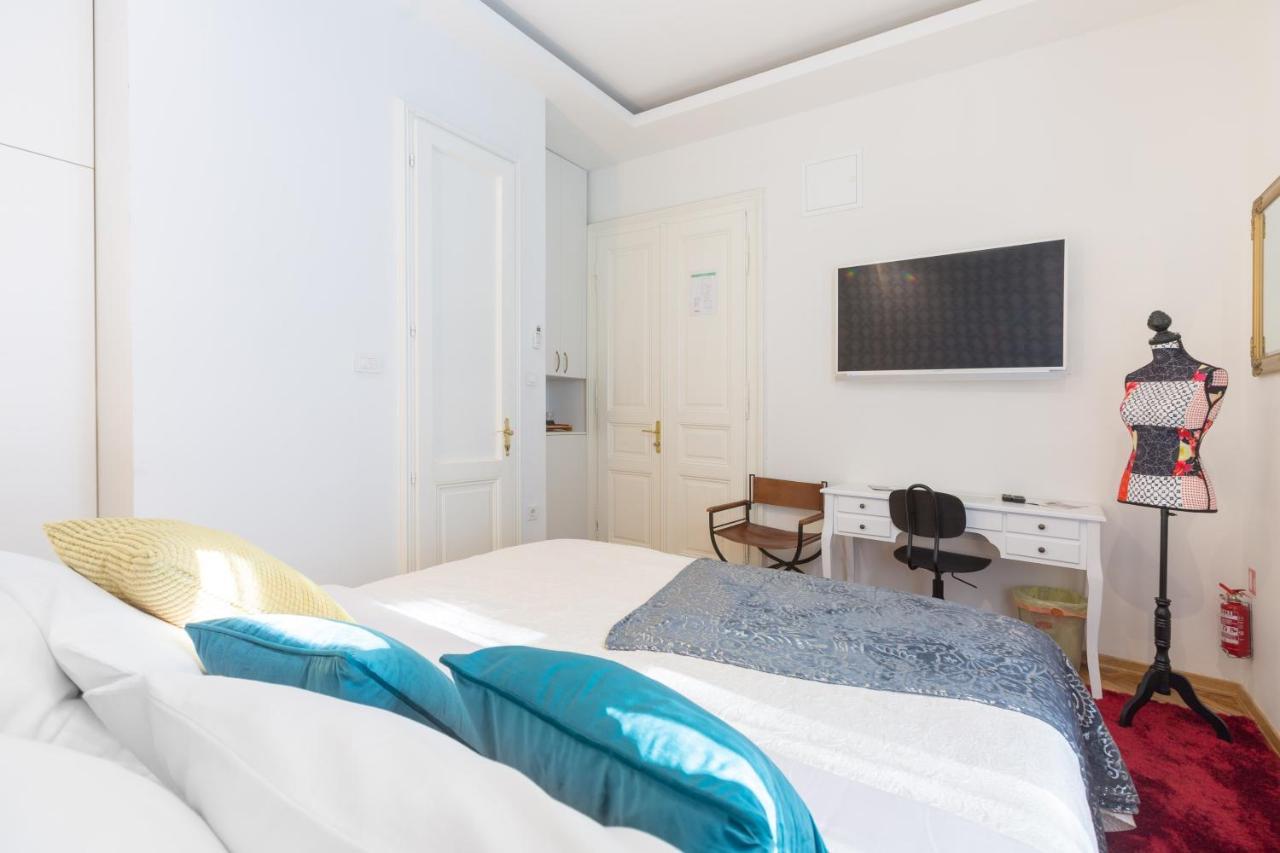Hotel Aurelia Antik Old Zagrzeb Zewnętrze zdjęcie